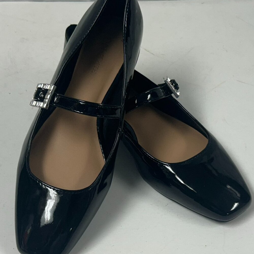 On 34th Women's Saadet Rhinestone Buckle Mary Jane flats Size 5M